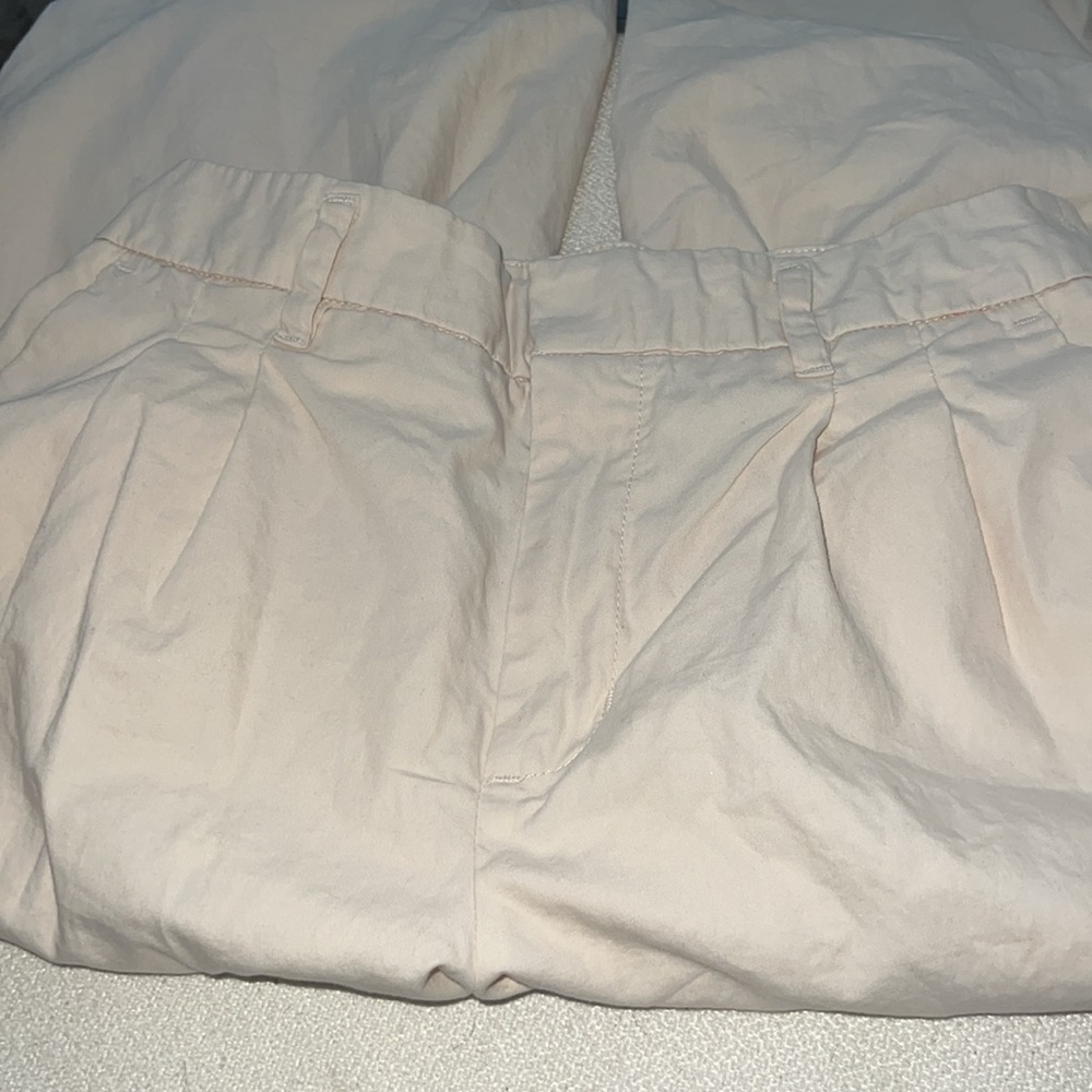 Women's High-Rise Pleat Front Straight Chino Pants - A New Day. Size 6. NWOT. - Picture 4 of 7